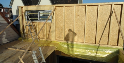 Aanbouw met houtskeletbouw te Gent / Gent-Brugge